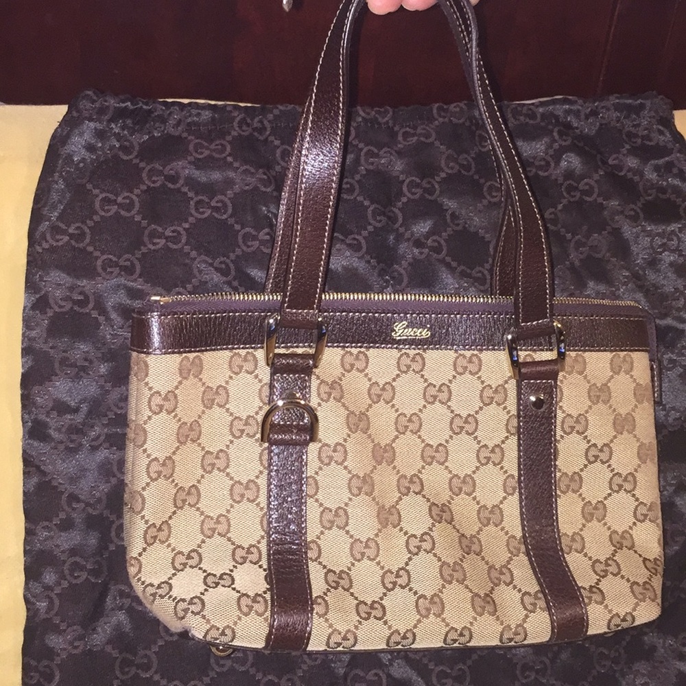 Gucci Handbag - Picture 4 of 8